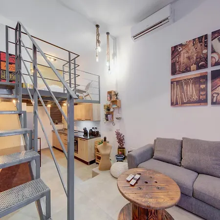 Unique Loft, Walking Distance To Valletta