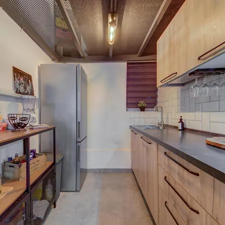 Unique Loft, Walking Distance To Valletta *