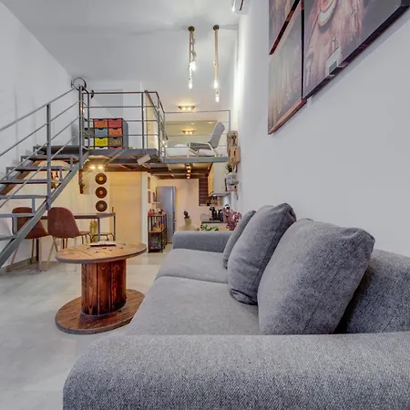 Appartamento Unique Loft, Walking Distance To Valletta
