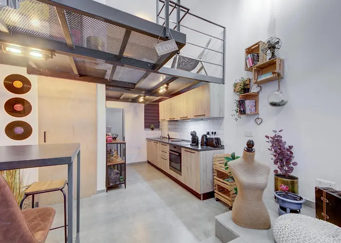 Unique Loft, Walking Distance To Valletta * Hamrun