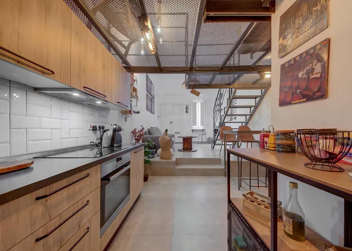 Unique Loft, Walking Distance To Valletta 아파트 *