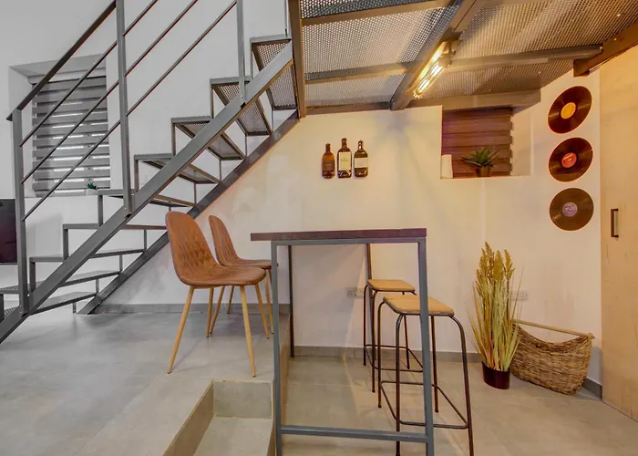 Unique Loft, Walking Distance To Valletta 아파트 Hamrun